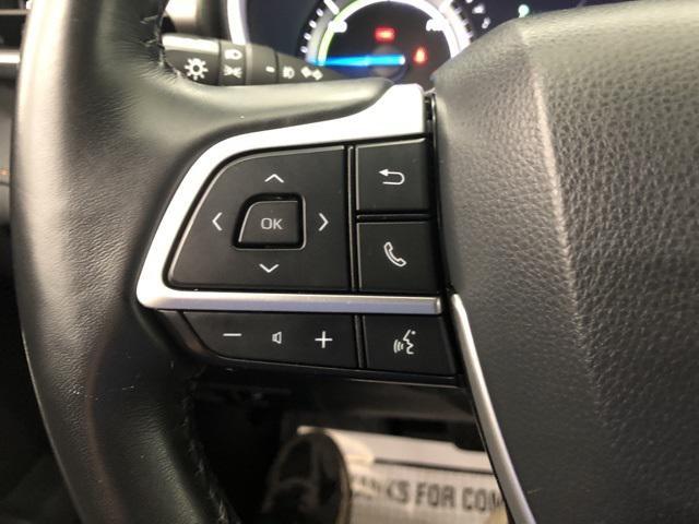 used 2022 Toyota Highlander Hybrid car, priced at $38,725