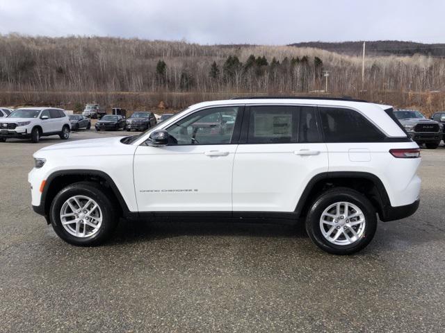 new 2025 Jeep Grand Cherokee car, priced at $40,941