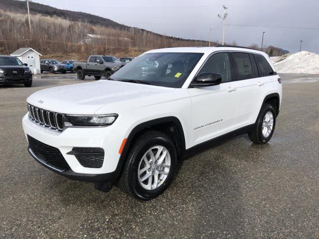 new 2025 Jeep Grand Cherokee car, priced at $40,941