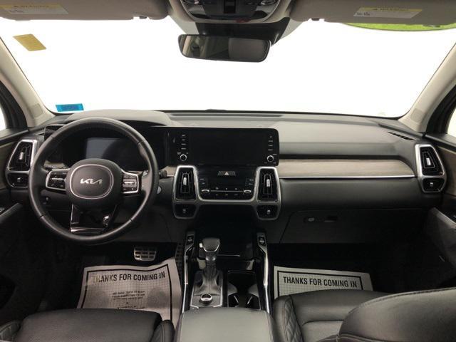 used 2023 Kia Sorento car, priced at $35,162