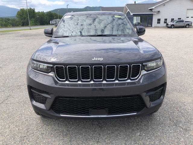 new 2025 Jeep Grand Cherokee car, priced at $45,165
