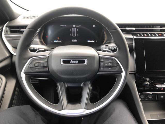 new 2025 Jeep Grand Cherokee car, priced at $45,165