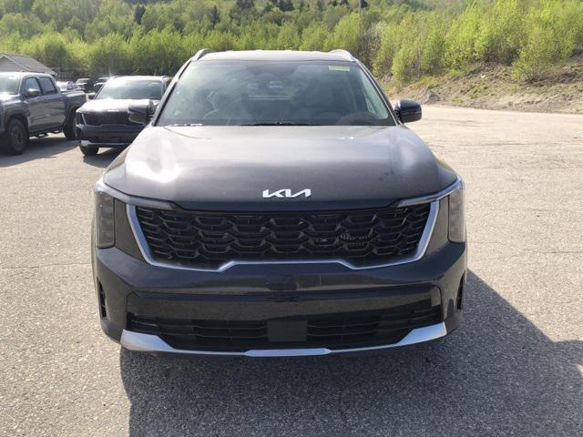 new 2025 Kia Sorento car, priced at $38,655