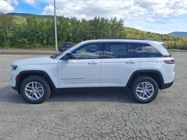 new 2025 Jeep Grand Cherokee car, priced at $39,890