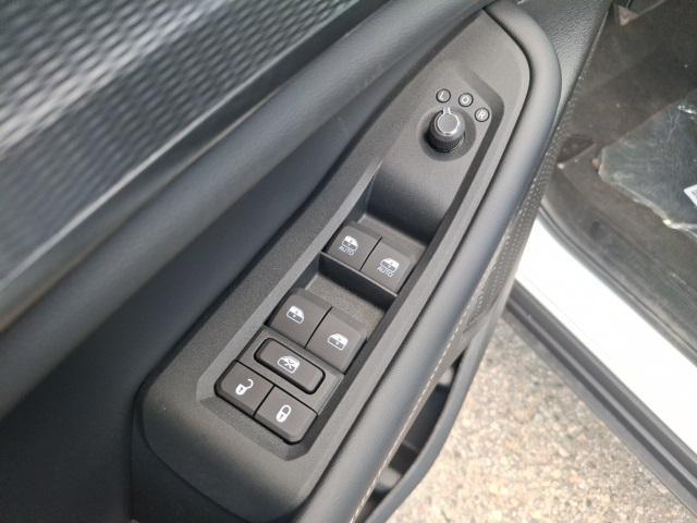 new 2025 Jeep Grand Cherokee car, priced at $39,890