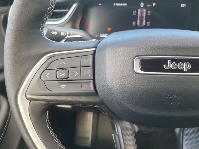 new 2025 Jeep Grand Cherokee car, priced at $39,890