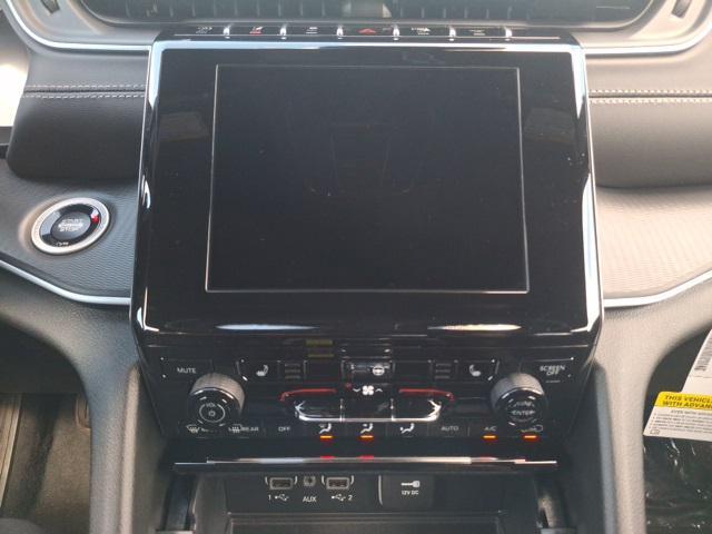 new 2025 Jeep Grand Cherokee car, priced at $39,890