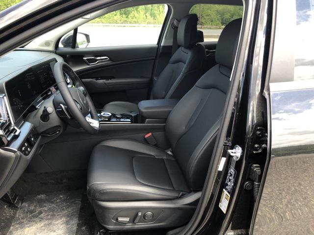 new 2025 Kia Sportage Hybrid car, priced at $33,665