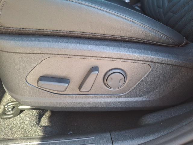 new 2026 Kia Sportage car, priced at $34,024