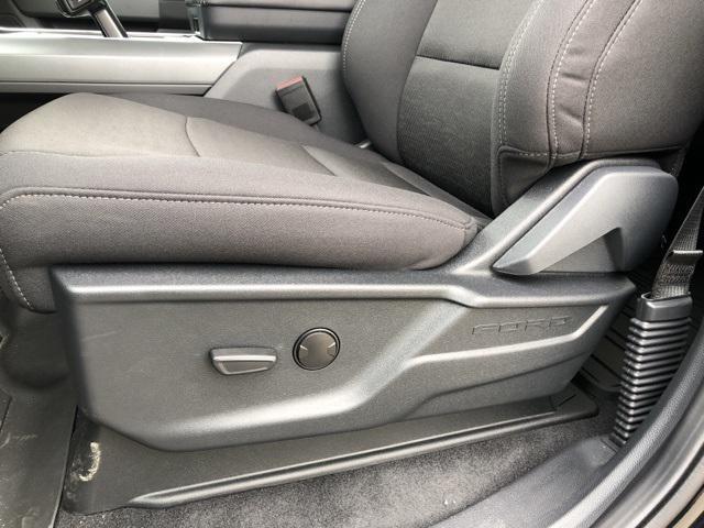 new 2025 Ford F-150 car, priced at $54,062