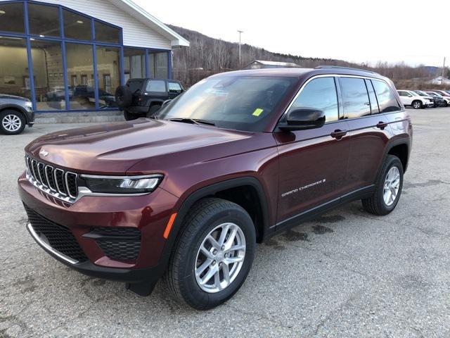 new 2025 Jeep Grand Cherokee car, priced at $42,175