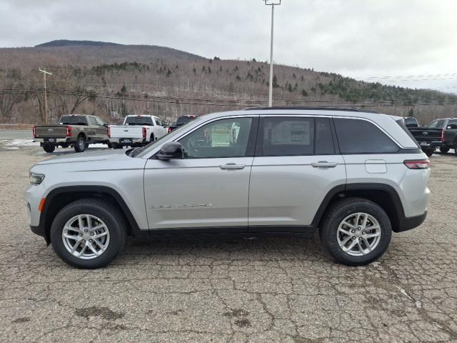 new 2025 Jeep Grand Cherokee car, priced at $42,051