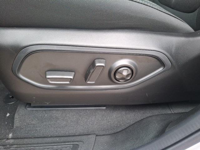 new 2025 Jeep Grand Cherokee car, priced at $42,051