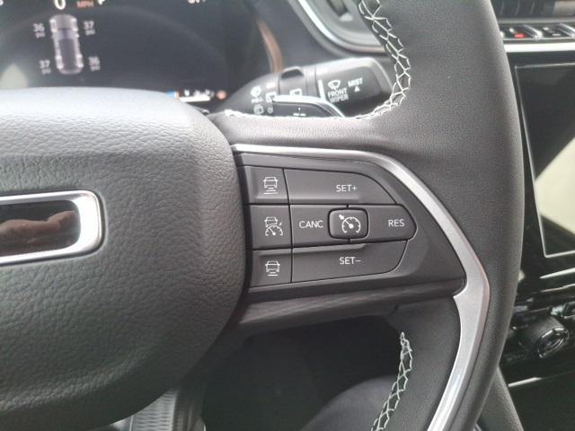 new 2025 Jeep Grand Cherokee car, priced at $42,051