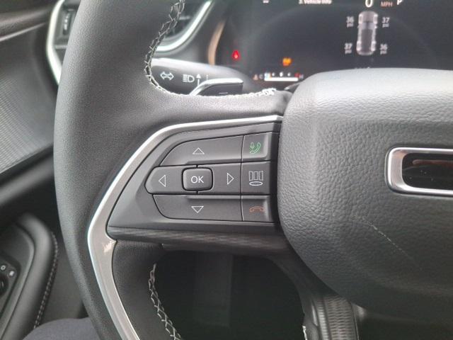 new 2025 Jeep Grand Cherokee car, priced at $42,051