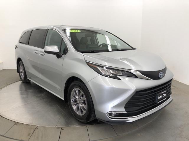 used 2021 Toyota Sienna car, priced at $33,129