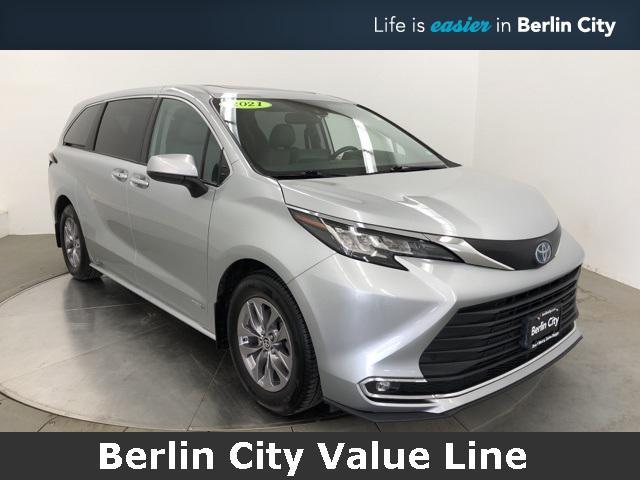 used 2021 Toyota Sienna car, priced at $34,534