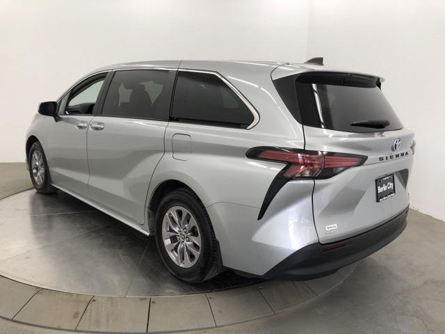 used 2021 Toyota Sienna car, priced at $33,129