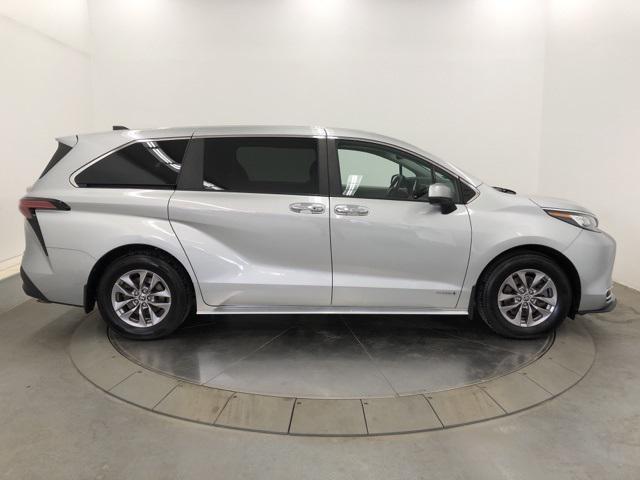 used 2021 Toyota Sienna car, priced at $33,129