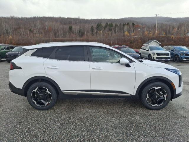 new 2026 Kia Sportage car, priced at $33,409