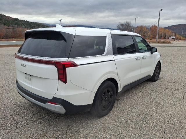 used 2025 Kia Carnival car, priced at $36,500