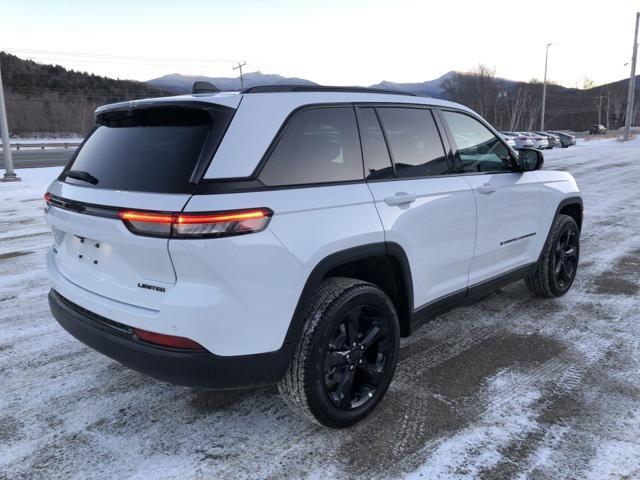 new 2025 Jeep Grand Cherokee car, priced at $48,524