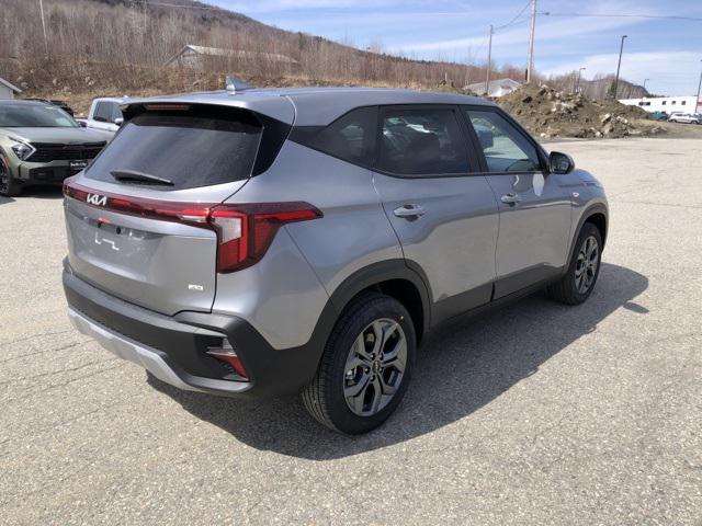 new 2025 Kia Seltos car, priced at $25,660
