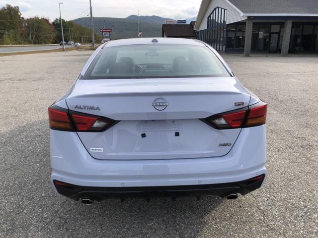 new 2025 Nissan Altima car, priced at $32,800