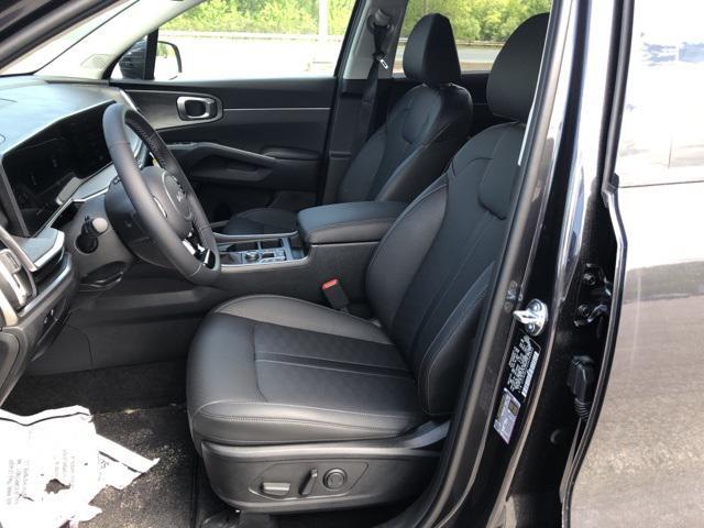 new 2025 Kia Sorento car, priced at $41,200