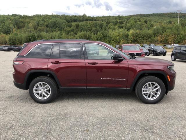 new 2025 Jeep Grand Cherokee car, priced at $40,426