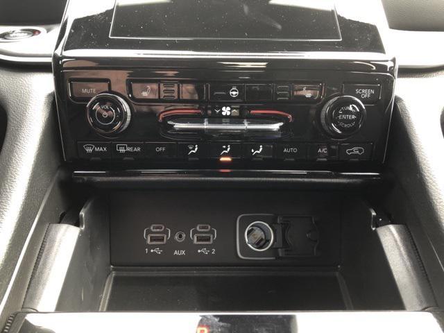 new 2025 Jeep Grand Cherokee car, priced at $40,426