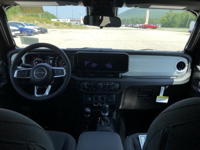 new 2025 Jeep Wrangler car, priced at $46,867