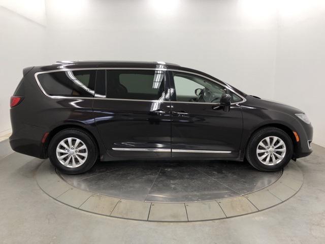 used 2018 Chrysler Pacifica car, priced at $15,011