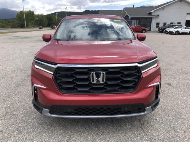 new 2025 Honda Pilot car, priced at $47,400