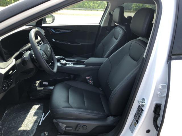 new 2025 Kia EV6 car, priced at $53,685
