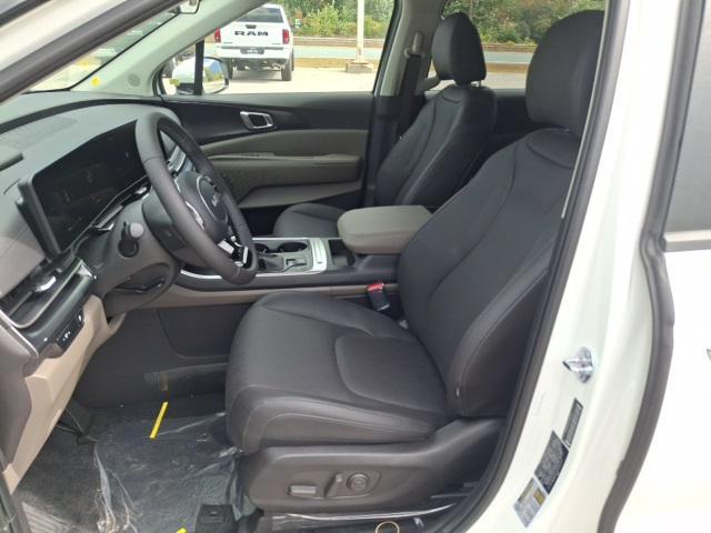 new 2026 Kia Carnival car, priced at $39,920