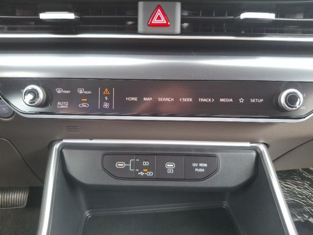 new 2026 Kia Carnival car, priced at $39,920