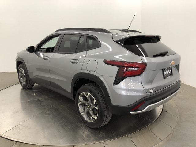 used 2024 Chevrolet Trax car, priced at $22,549