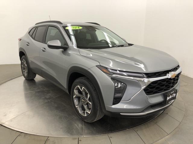 used 2024 Chevrolet Trax car, priced at $22,549