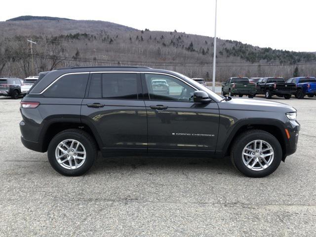 new 2024 Jeep Grand Cherokee car, priced at $39,175