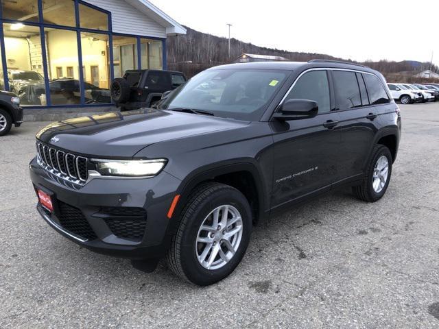 new 2024 Jeep Grand Cherokee car, priced at $39,175