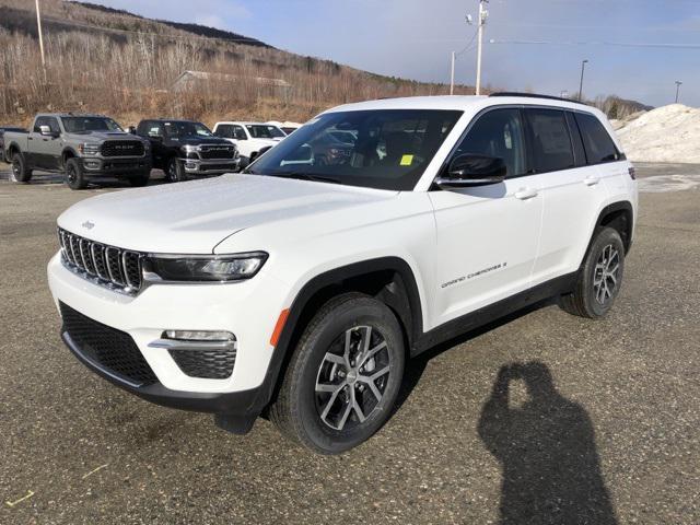 new 2025 Jeep Grand Cherokee car, priced at $43,506