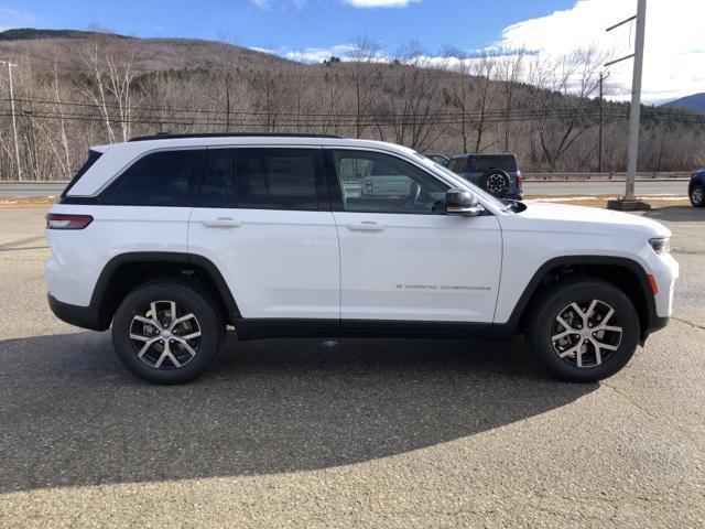 new 2025 Jeep Grand Cherokee car, priced at $43,506