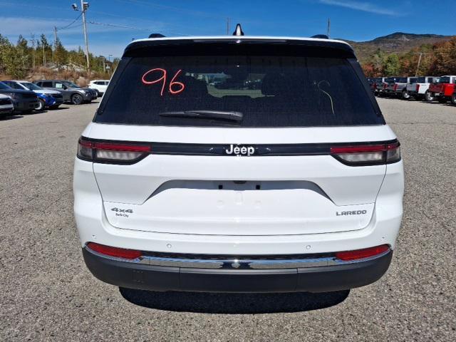 new 2025 Jeep Grand Cherokee car, priced at $38,994