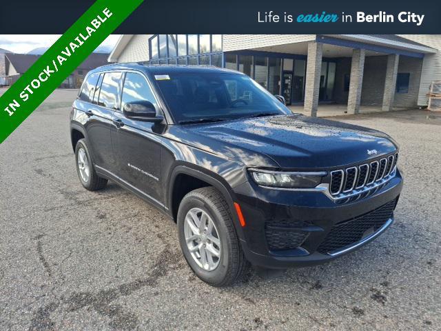new 2025 Jeep Grand Cherokee car, priced at $42,051
