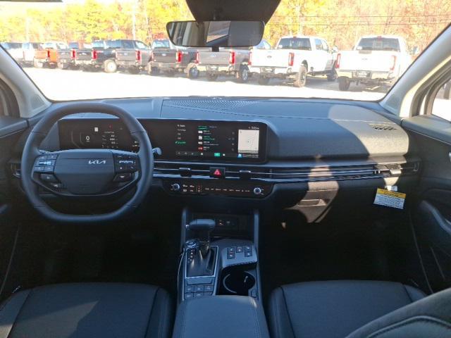new 2026 Kia Sportage car, priced at $38,654