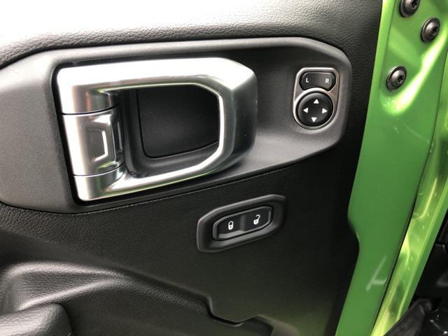 new 2025 Jeep Wrangler car, priced at $45,509