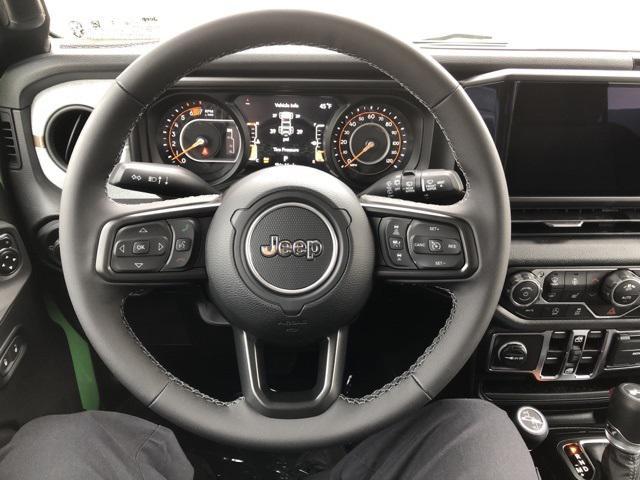 new 2025 Jeep Wrangler car, priced at $45,509