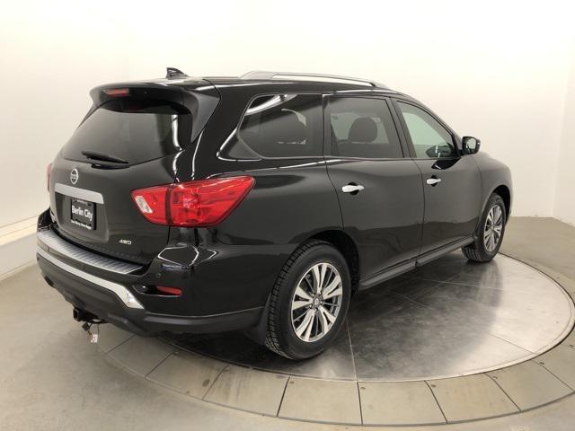 used 2020 Nissan Pathfinder car, priced at $22,668