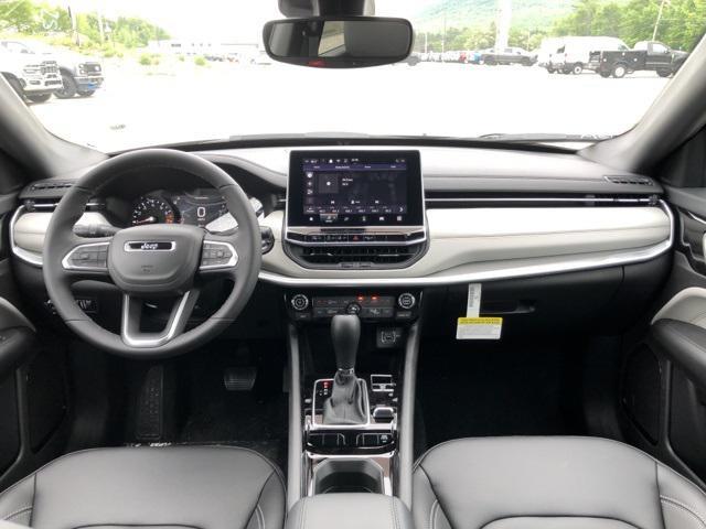 new 2025 Jeep Compass car, priced at $34,435